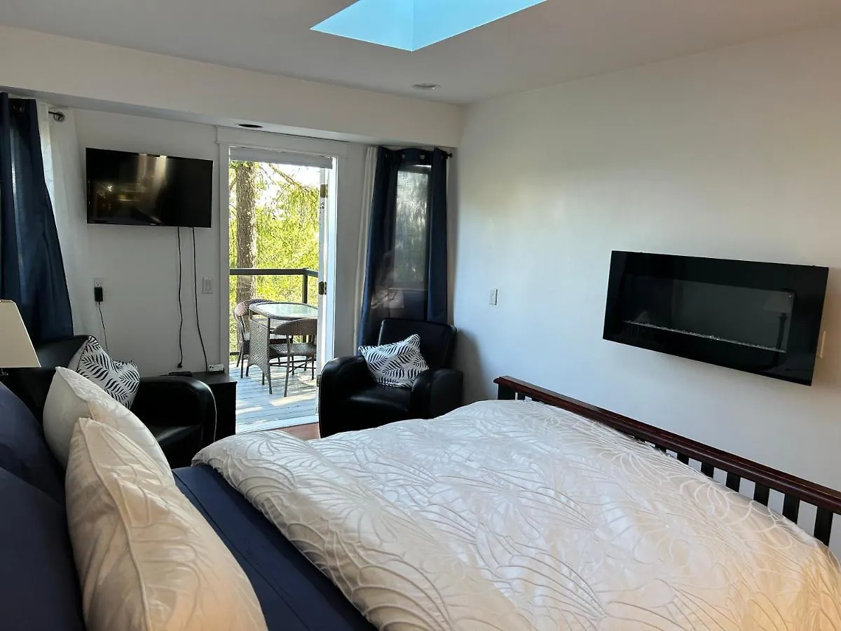 Armand Heights Bed & Breakfast Ganges